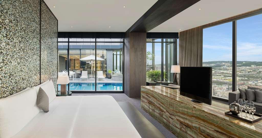 The Lin Hotel Tchaj-čung Pokoj fotografie The Sky Pool