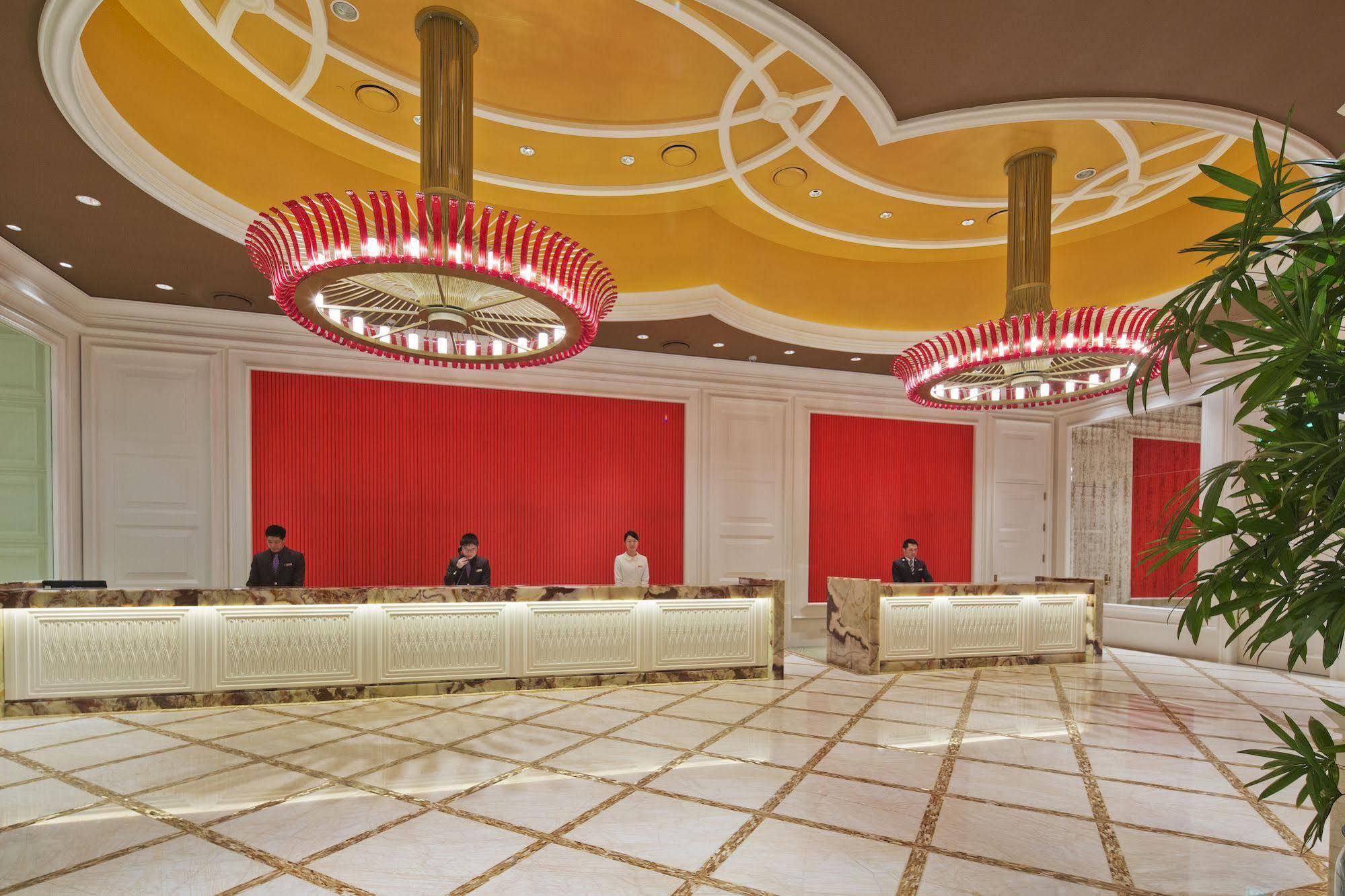 The Lin Hotel Tchaj-čung Exteriér fotografie The lobby of the Wynn Palace