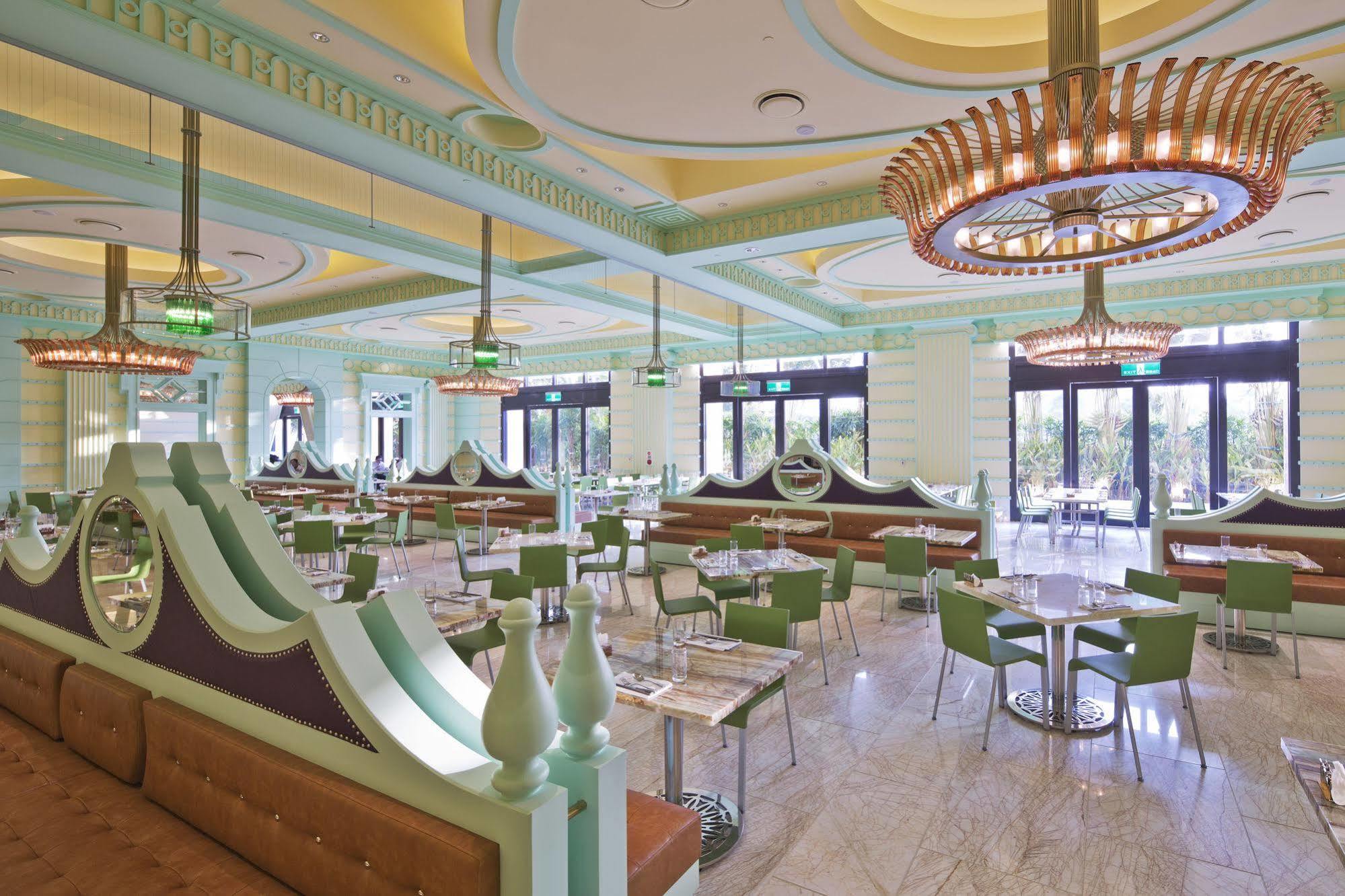 The Lin Hotel Tchaj-čung Exteriér fotografie The interior of the restaurant